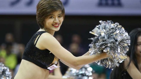 深篮魅影：记录那些为赛场挥洒热舞的篮球宝贝