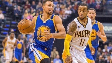 标题：勇士客胜步行者豪取23连胜 水花兄弟合砍68分