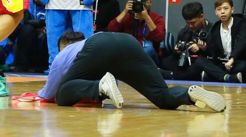 从少林武僧到CBA名人堂擦地工：孟飞的极速人生