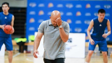 雅尼斯挂帅起航，京城男篮开启重建新篇章