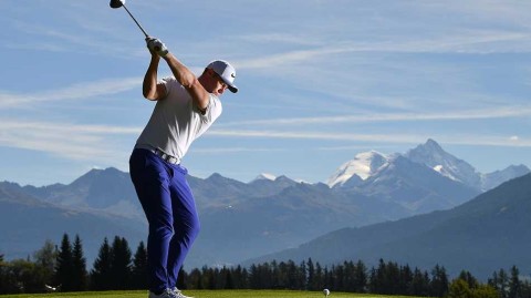 瑞士阿尔卑斯山巅的高尔夫对决 菲茨帕特里克惊险赢得欧洲大师赛