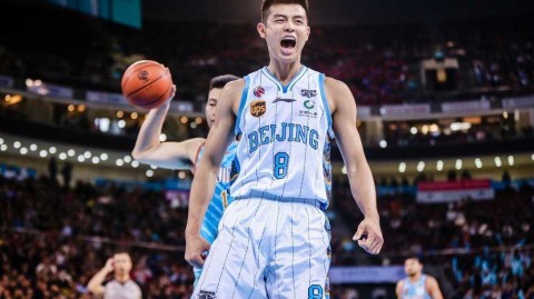 京城铁骑狂飙三分 单外援首钢主场大胜新疆完成复仇