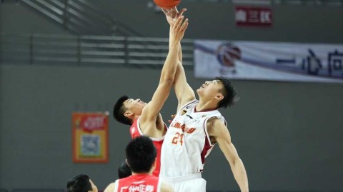 季后赛卡位战广州加时险胜浙江 双外援对飙创经典