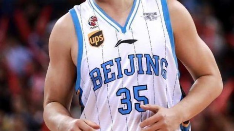 京城荣耀：马布里率六将破江苏，孙悦替补暴扣难掩状态之惑