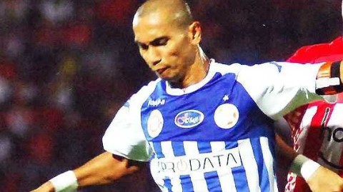 邓迪FC1-1因弗内斯：赫明斯第84分钟救主，联赛中游格局持续胶着