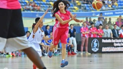 陈伟琪：篮球场上跳跃的烈焰，用汗水雕刻的傲人曲线