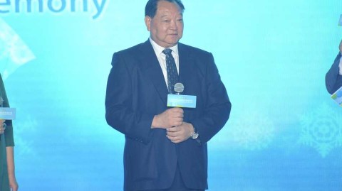 马布里亮相北京国际体育电影周 传递体育精神