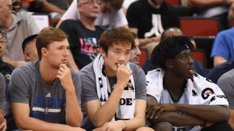 逐梦拉斯维加斯，丁彦雨航拼尽全力赢尊重