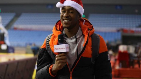 圣诞大战前夕江苏肯帝亚厉兵秣马 布鲁克斯携队友卖萌训练场