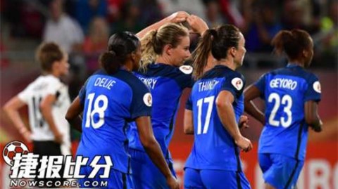 法国女足4-0大胜瑞士，姆博克队长首秀迎开门红