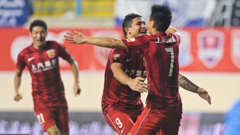 一场没有上演的中超对决：从“无中超越野”看贵州足球与上海海港的双重困境