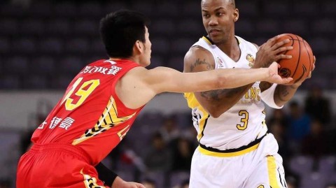 京城激战最后时刻惜败，北控双外援神勇难阻深圳四连胜