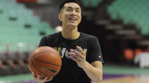 辽篮赛前欢乐多 郭艾伦领衔众将轻松备战