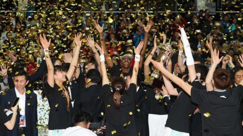 荣耀绽放：北京女篮问鼎总冠军，姚明见证王朝启航