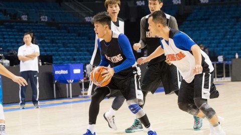 香港邓肯惠龙儿率队出征南京，世预赛狭路相逢欲撼中国男篮