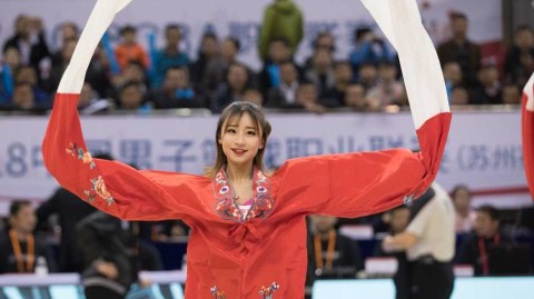 肯帝亚篮球宝贝甩袖舞惊艳赛场