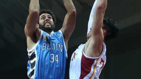 京城寒夜里的悲壮绝杀，马布里孤掌难鸣饮恨杭州