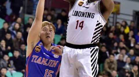 辽篮往事：哈德森郭艾伦双核驱动，韩德君内线擎天