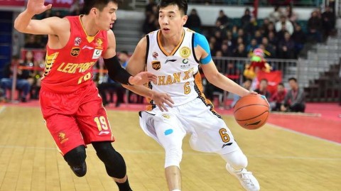 三军用命山西主场复仇深圳，曾令旭平纪录萨林杰空砍四十一加二十一