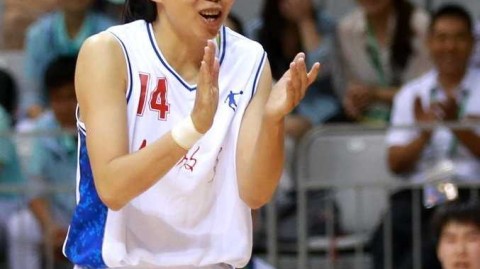 津门巾帼逐鹿首战，卫冕冠军霸气横扫劲敌展宏图