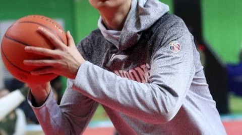 寒冬腊月热血备战 南钢体育馆赛前紧张气氛升温