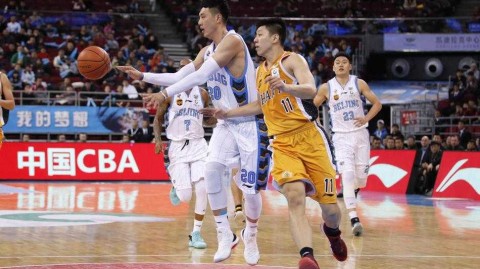 京城铁骑势如破竹，团队篮球点亮五棵松