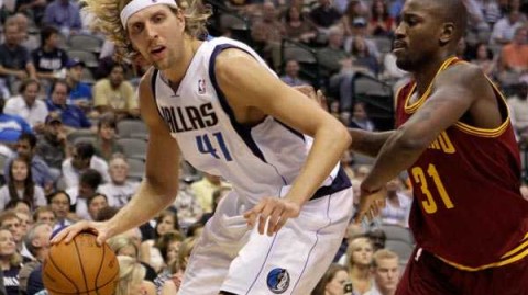 骑士134-122主场大胜独行侠终结连败