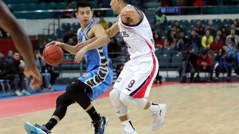 广州队三外援狂轰78分，主场106-96力克北京首钢赢得季后赛关键战