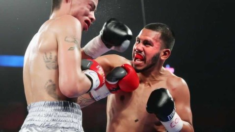 马奎兹vs迪亚兹两番大战深度复盘：九回合KO奠定经典，二番战再杀卫冕