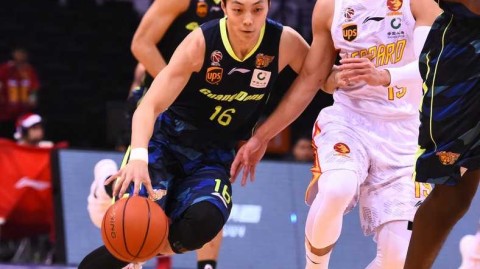 平安夜大战！广东宏远客场掀翻深圳烈豹，赛季双杀终结对手六连胜