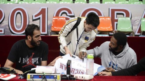 总决赛前奏的蜀地篮团：汗水与笑颜编织的冠军之路