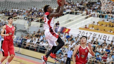 宫鲁鸣督战下的复仇：洛阳中赫激战安徽文一，史密斯单枪匹马挑落卫冕冠军