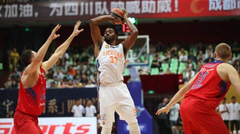 成都欧冠篮球赛记忆：刘炜率四川金强挑战中央陆军强敌