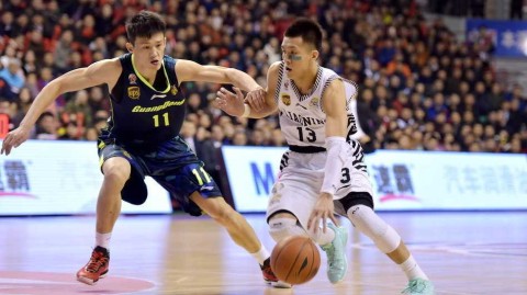 辽粤大战烽火回忆：功夫熊猫的滑翔劈扣与铁血精神