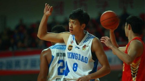 CBA激战夜：深圳客场擒青岛，浙江双加时胜北控