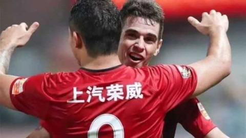 中超天王山：广州恒大2-0上海上港，争冠悬念重燃