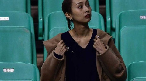 李晓旭爱妻现场助阵激发赛季最佳表现 辽宁男篮力克北京登顶积分榜首