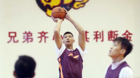 粤将秣马，兄弟同心——广东男篮二零一六赛季冲刺纪实