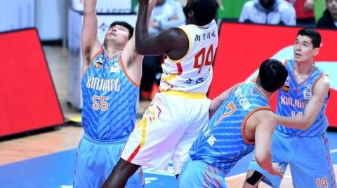 CBA第11轮：南京同曦上演惊天逆转，主场大胜卫冕冠军新疆男篮