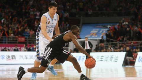 京辽大战经典回眸：哈德森马布里巅峰斗法，辽宁攻陷魔鬼主场