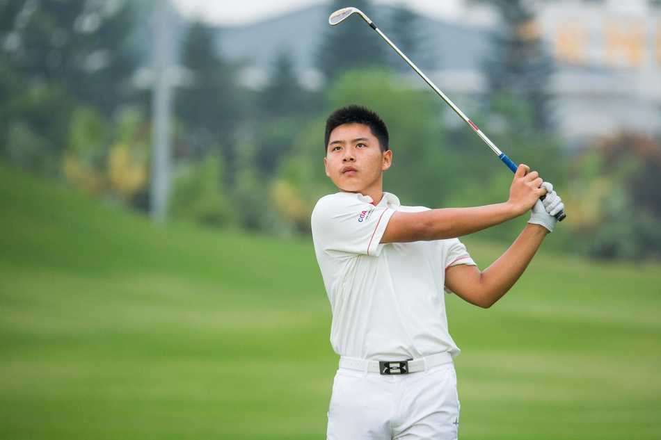 胜利时刻的尽情欢呼，所有艰辛在此刻化为最纯粹的快乐