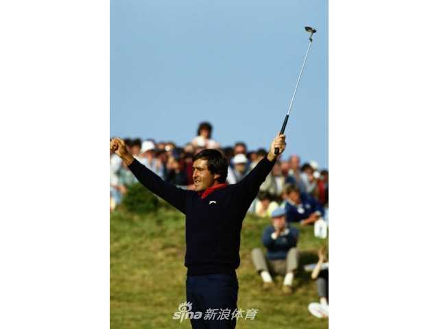 绿夹克背后的传奇:高尔夫大师赛的荣耀与传承 传奇高尔夫球手在果岭边专注凝视,身后是奥古斯塔著名的杜鹃花丛与静谧的湖面,宁静中蕴藏着比赛的紧张