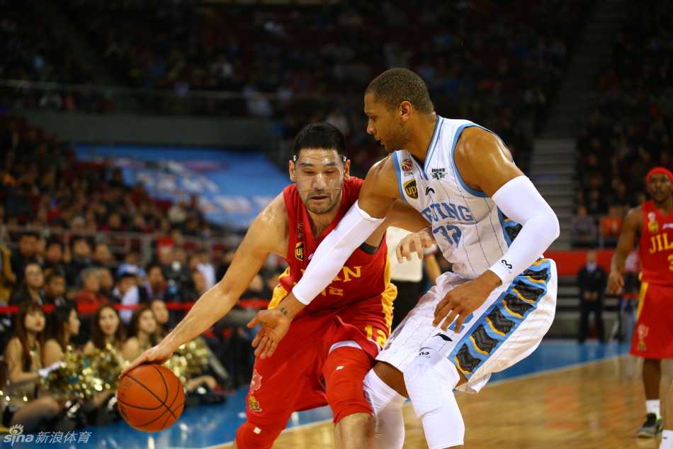 小将无畏露锋芒，青春热血写荣光