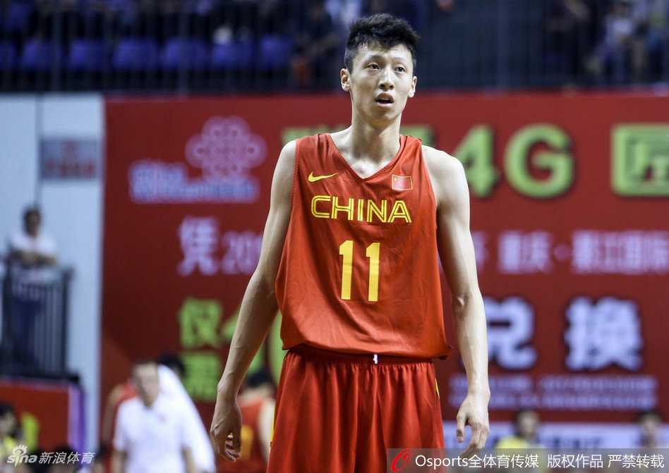 赛后技术统计表上，胡金秋、赵岩昊、吴羽佳等人的名字和数据清晰可见，这些数字背后记录了他们在场上拼搏的每一分钟