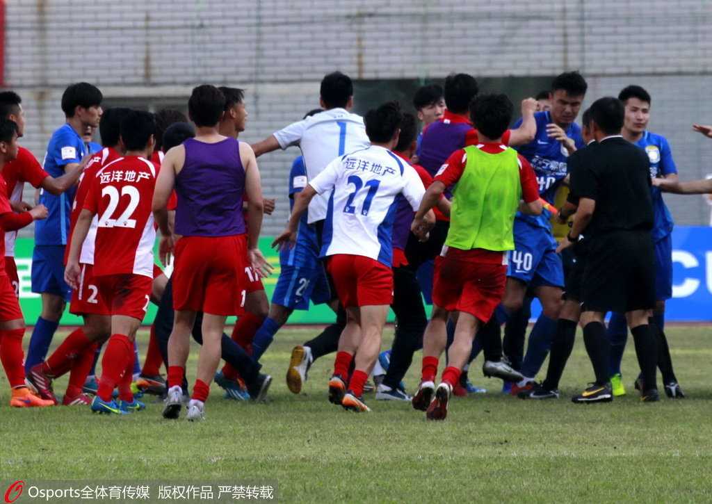 48秒闪击难救主,申鑫争议点球淘汰苏宁 48秒闪击难救主,申鑫争议点球淘汰苏宁