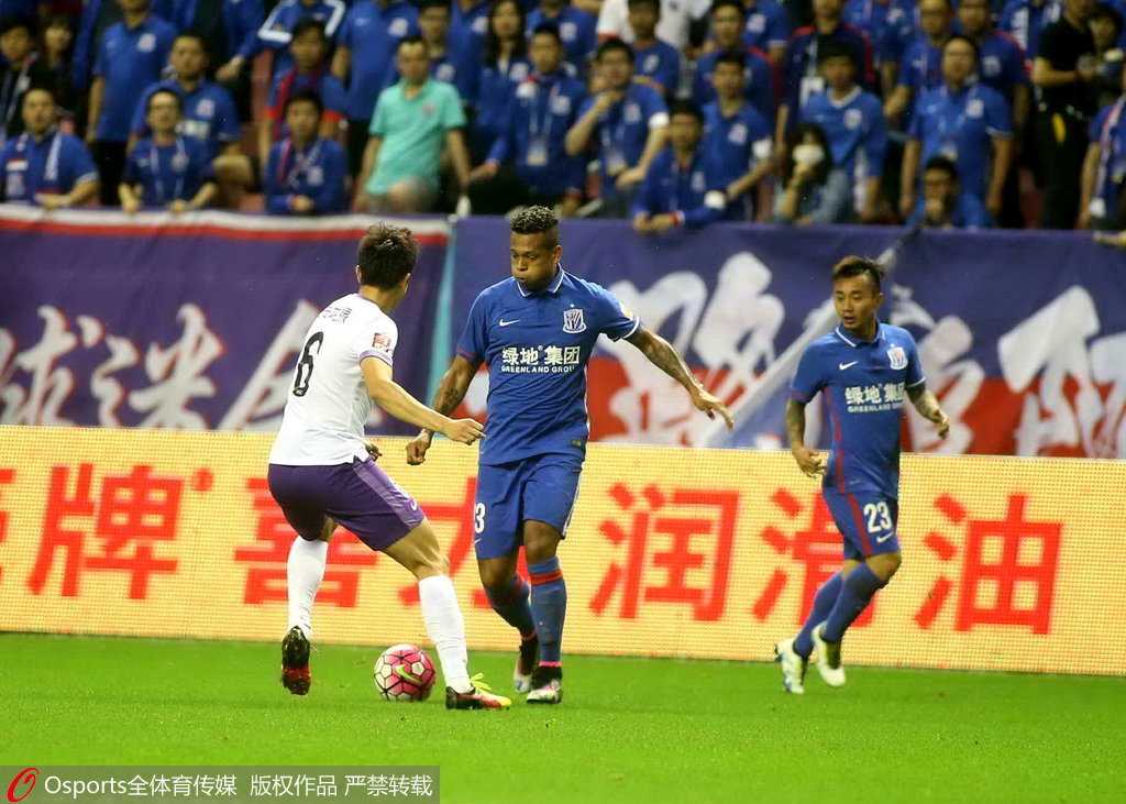 友谊赛申花0-2负喷气机 新帅首秀吞下开门黑 友谊赛申花0-2负喷气机 新帅首秀吞下开门黑