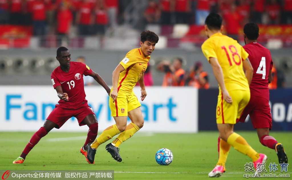 国足0-0卡塔尔:A组五轮零胜积2分濒临出局 国足0-0卡塔尔:A组五轮零胜积2分濒临出局