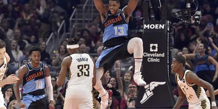 特里斯坦·汤普森与乐福内线篮板对决见证骑士内线碾压大胜 特里斯坦·汤普森与乐福内线篮板对决见证骑士内线碾压大胜