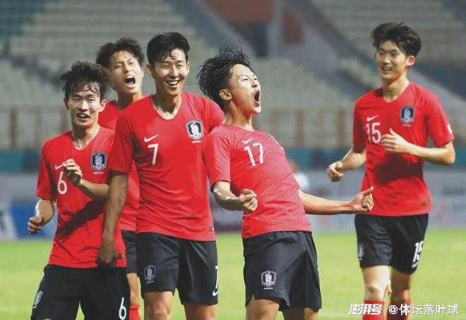 世预赛国足1-0韩国：于大宝头槌破12强赛首胜