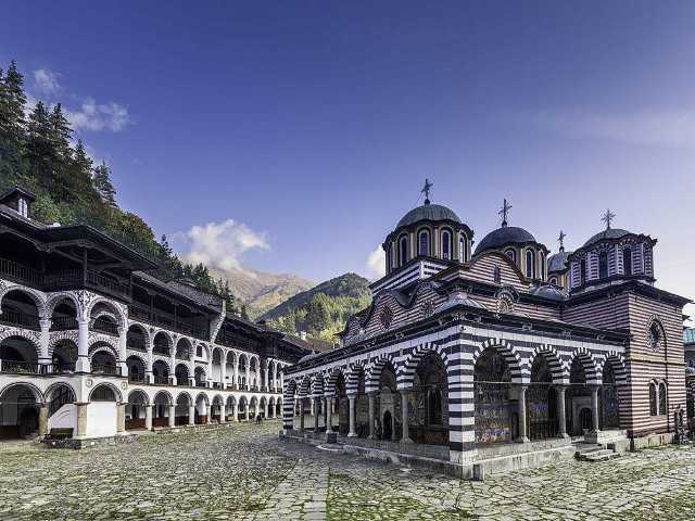 伯恩茅斯英冠直升英超背后的数据全景与米德尔斯堡强强对话复盘（标题长度27字）